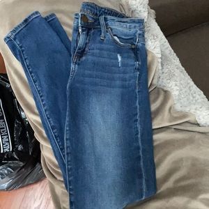 Calvin Klein ultimate Skinny Distressed denim